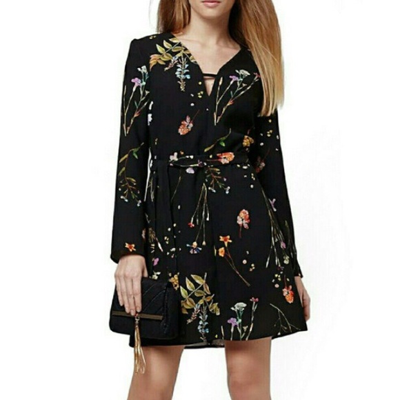 Topshop Dresses & Skirts - Topshop Floral Belted Dress Long Sleeve A-Line